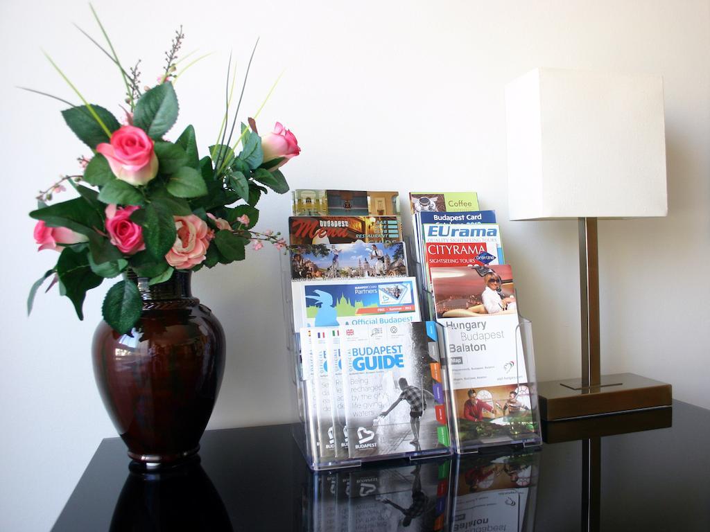 Arriva Apartment, Optional Indoor Parking 부다페스트 외부 사진