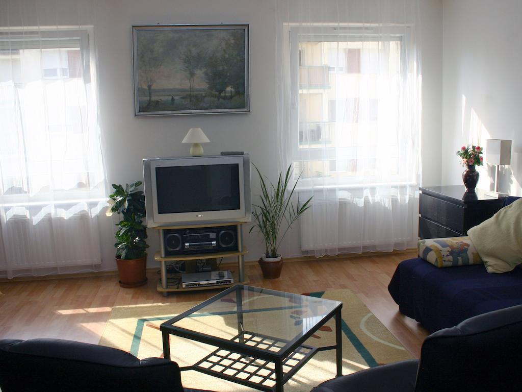 Arriva Apartment, Optional Indoor Parking 부다페스트 객실 사진
